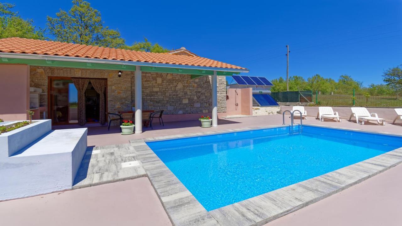 Holiday Home Gimino By Rent Istria Zminj Экстерьер фото